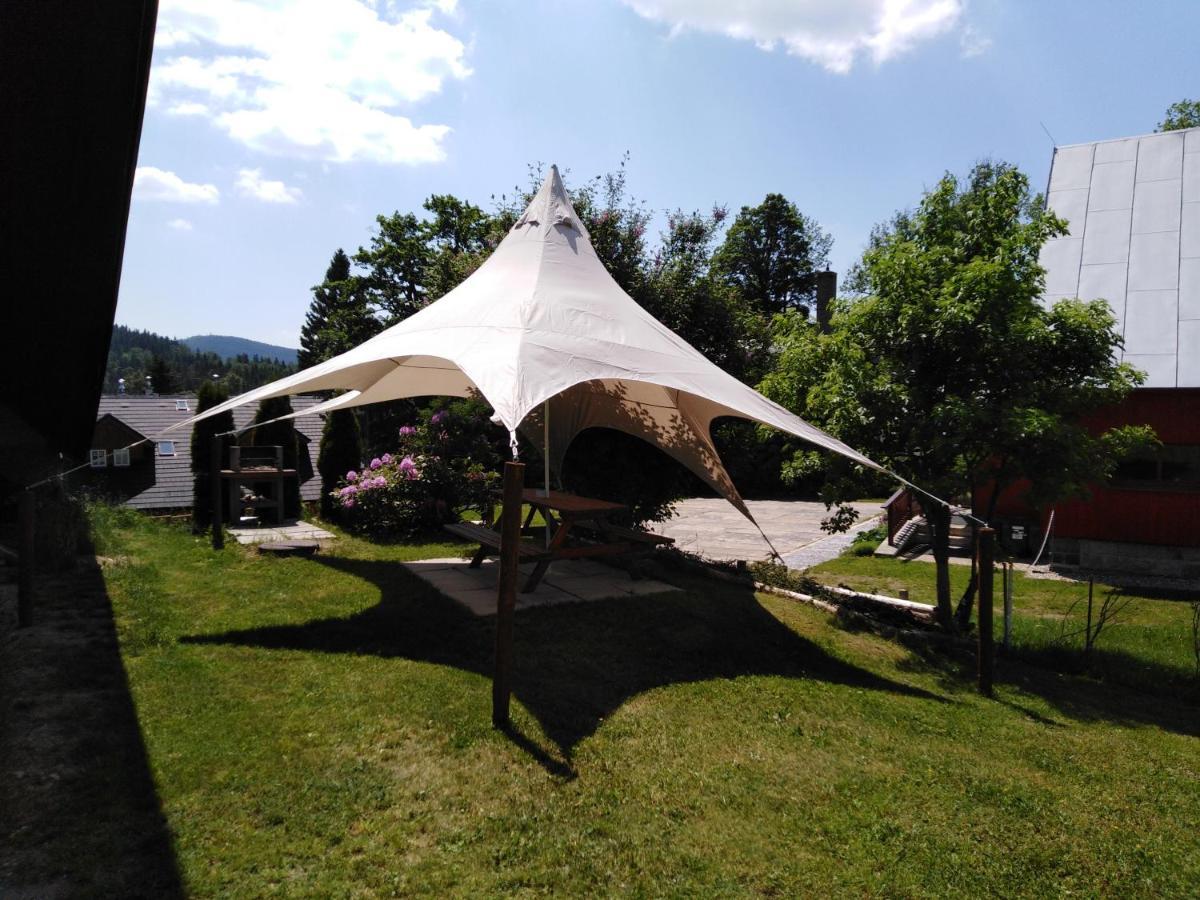 Sirovka Villa Horni Polubny Luaran gambar