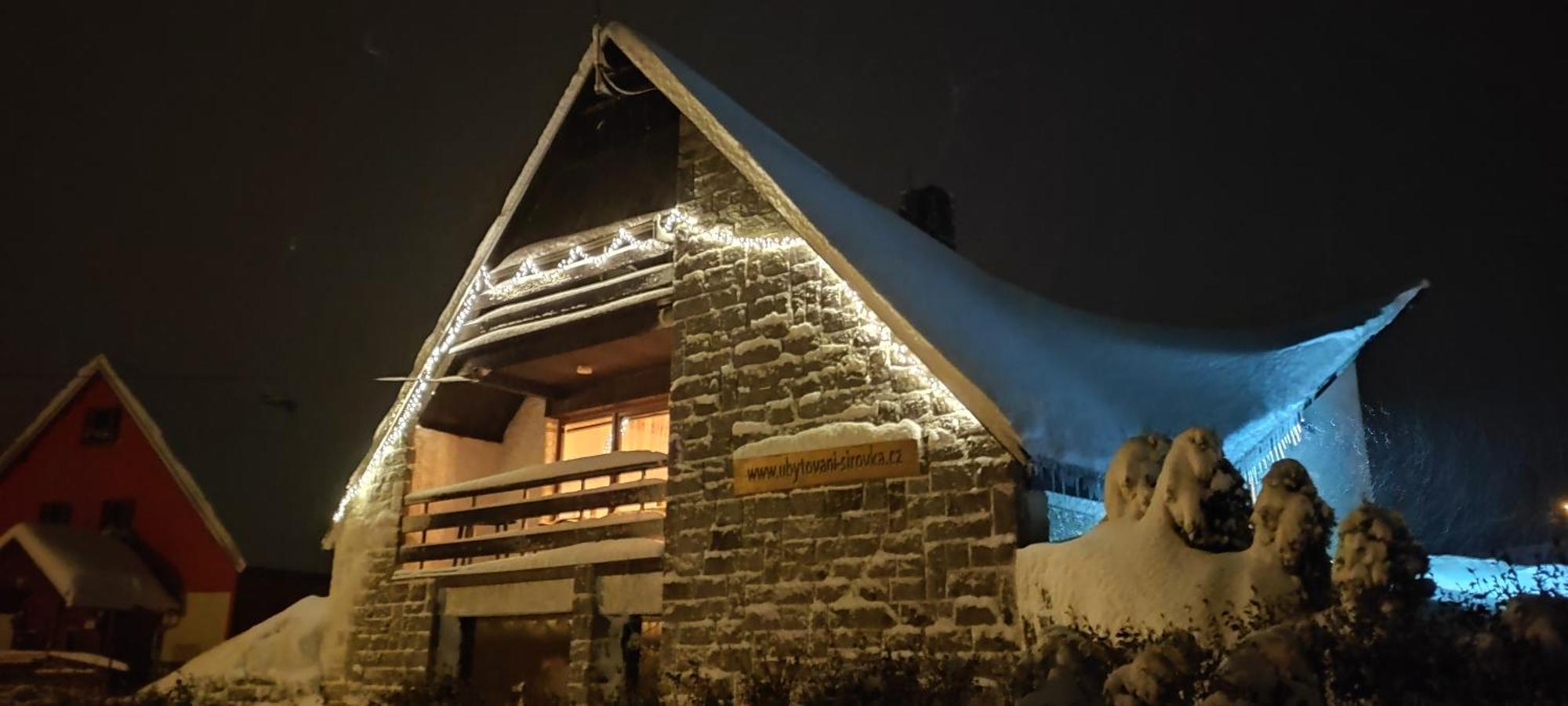 Sirovka Villa Horni Polubny Luaran gambar